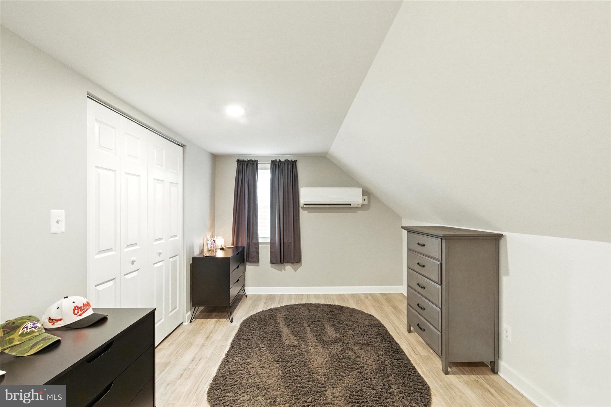 PERRY HALL - Residential