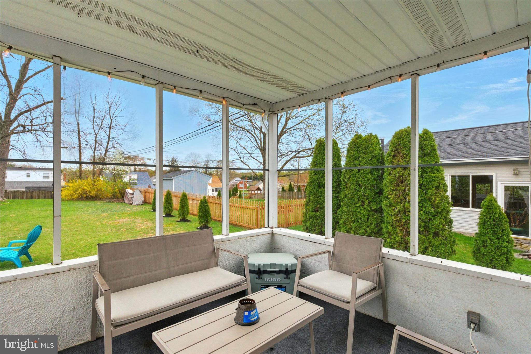 PERRY HALL - Residential