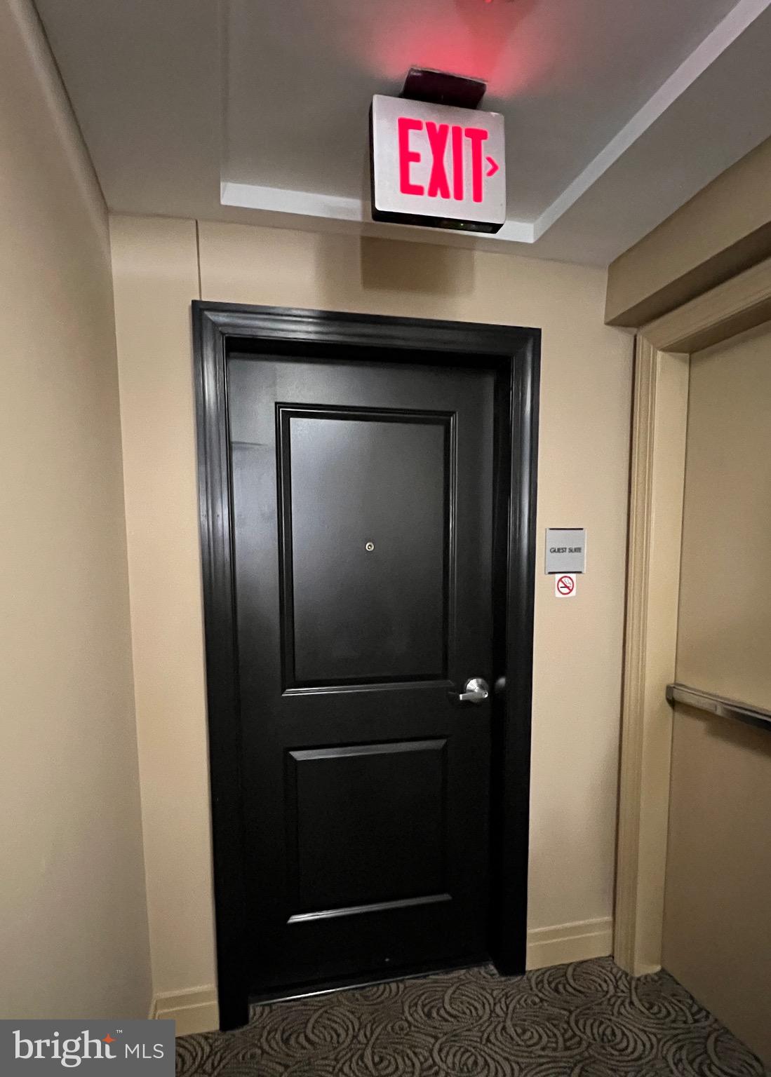 PARAMOUNT - Residential