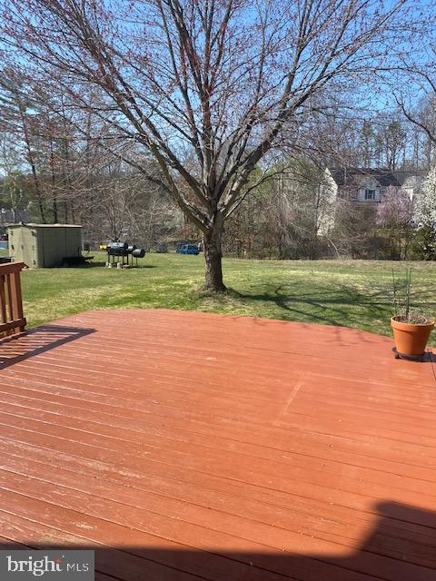 KERILL WOODS - Residential Lease