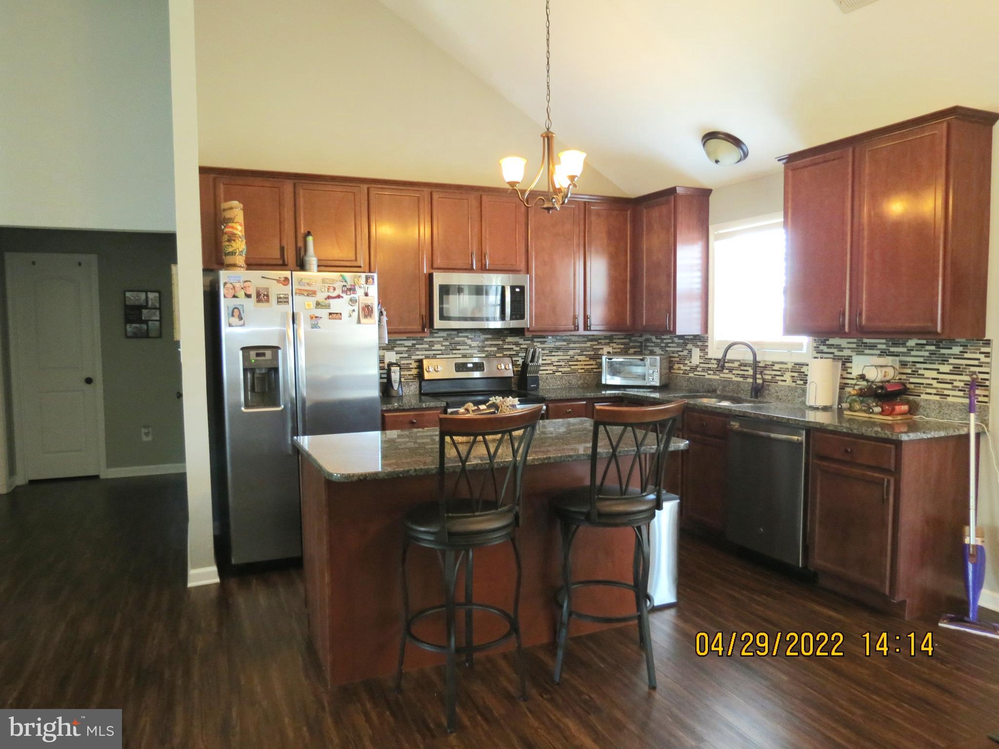 SPRING HILL - Residential