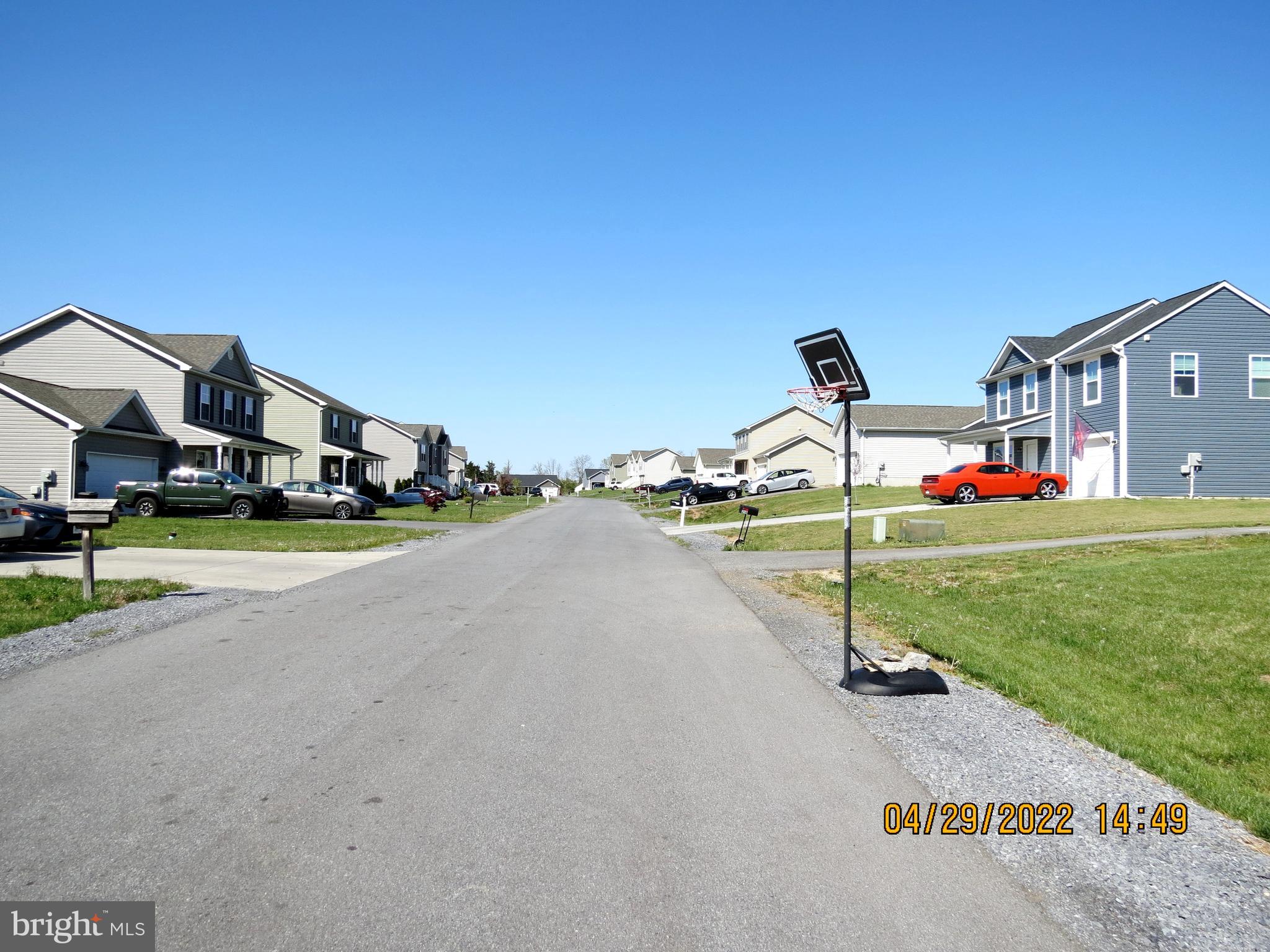 SPRING HILL - Residential