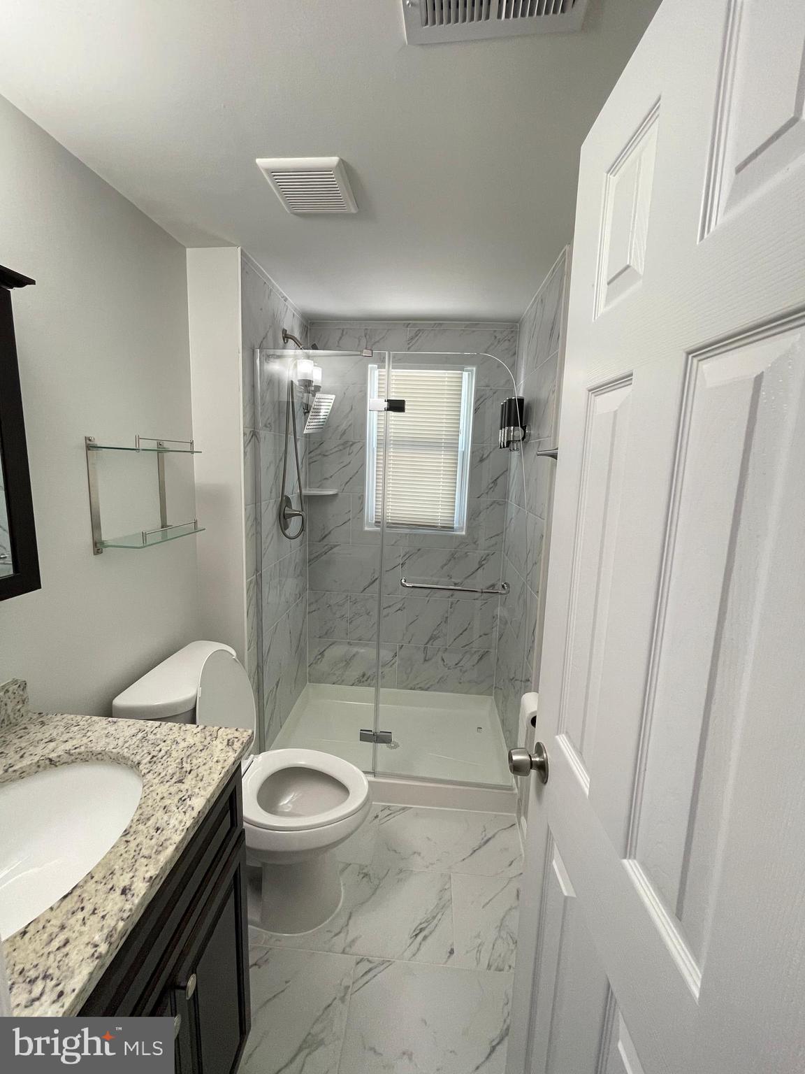 DALE CITY - Residential Lease