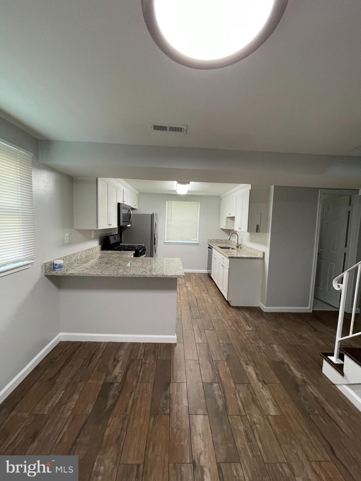 DALE CITY - Residential Lease