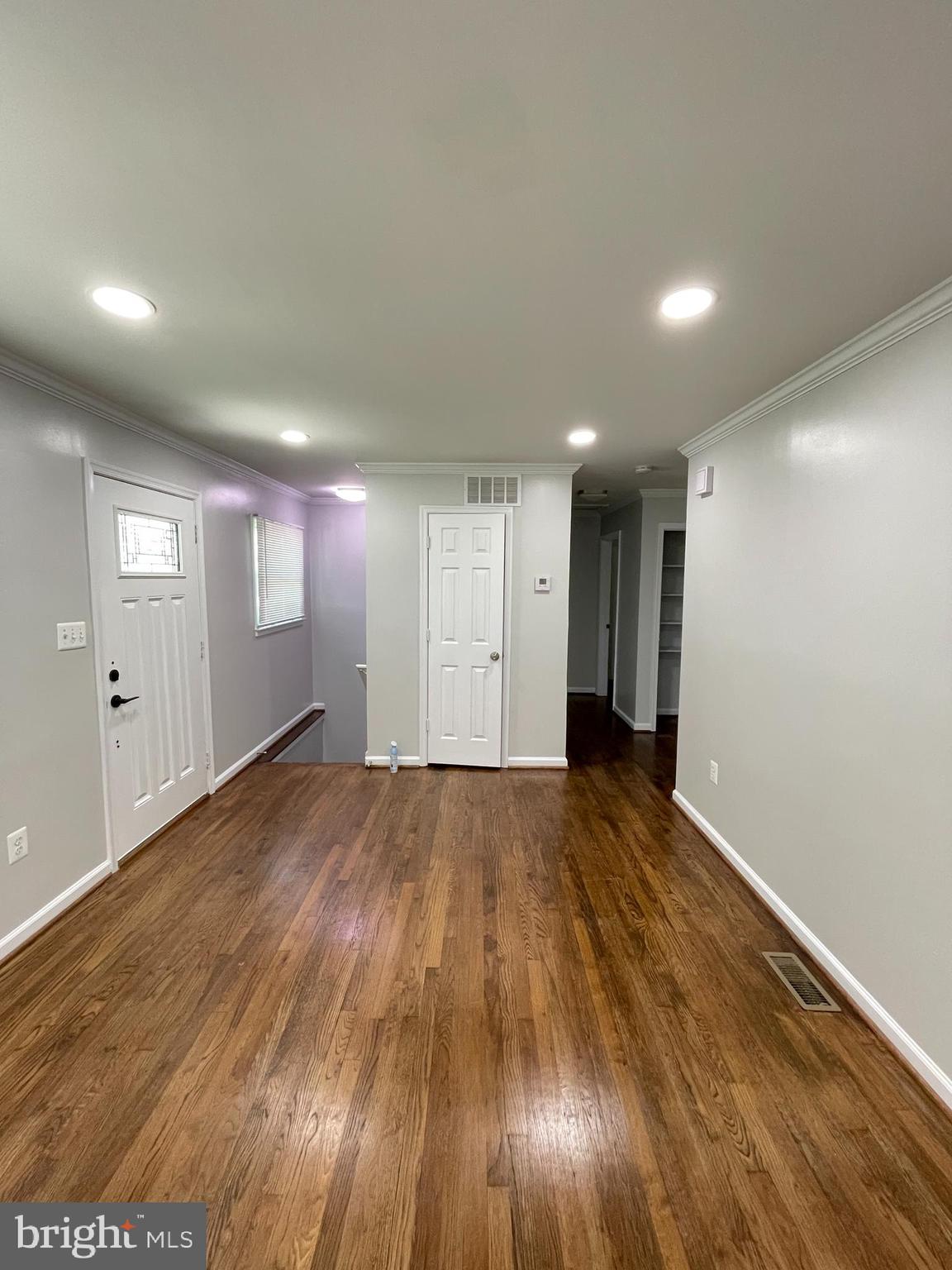 DALE CITY - Residential Lease