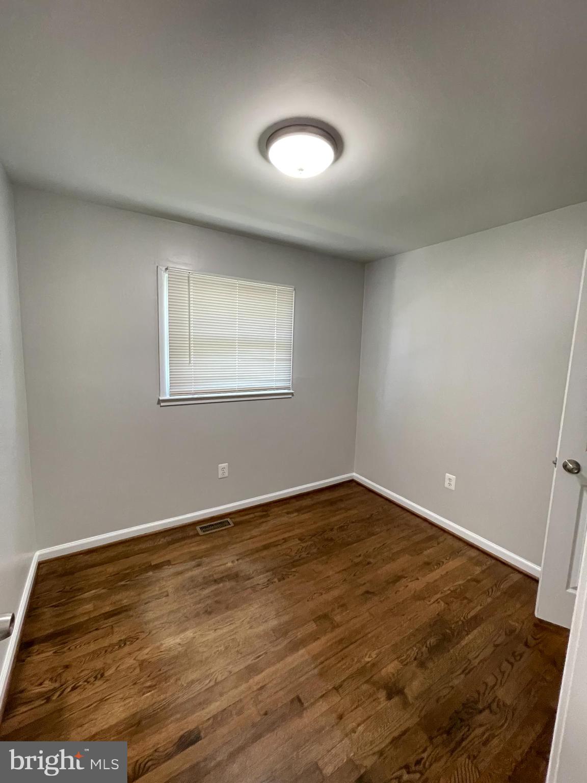 DALE CITY - Residential Lease