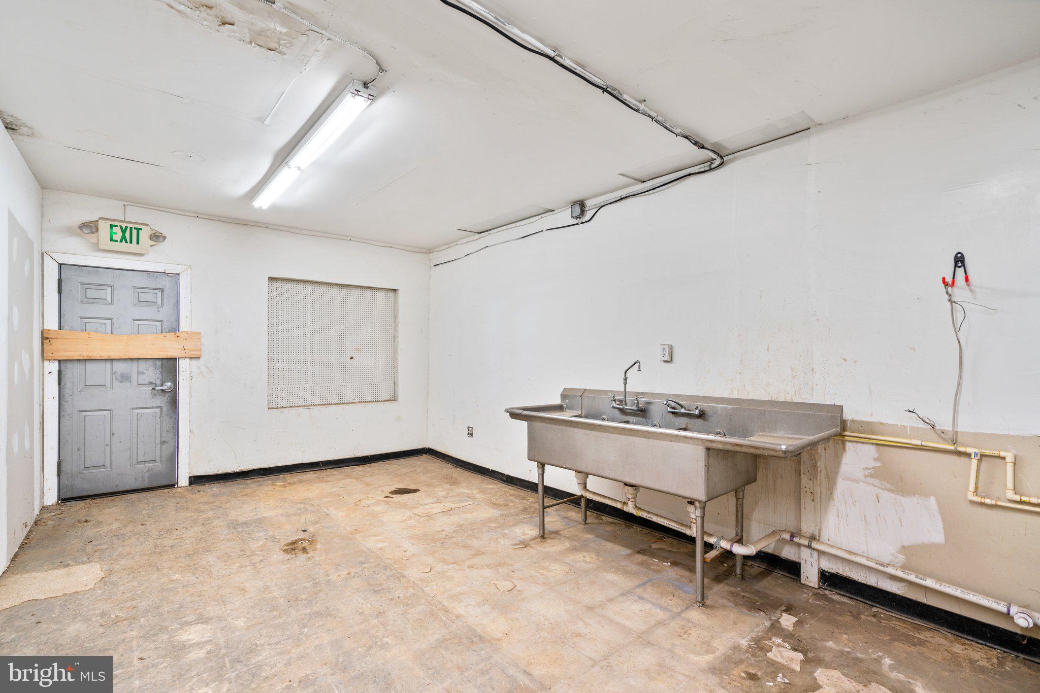 NONE AVAILABLE - Residential Income