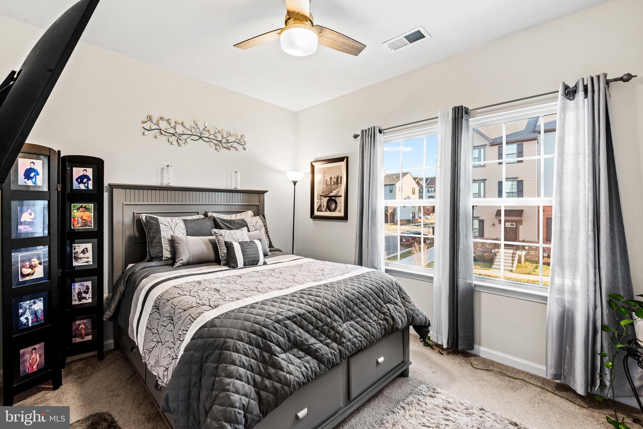 FREDERICKSBURG - Residential