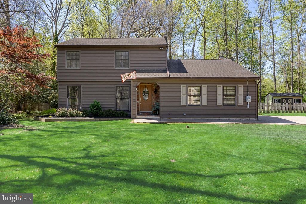 Photo of 8 Utah Trail, MEDFORD, NJ 08055 (MLS # NJBL2110292)