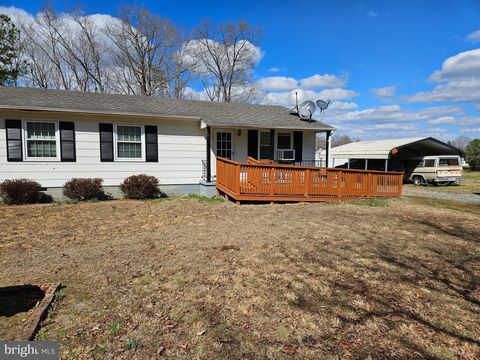 12393 PAIGE ROAD WOODFORD VA 22580