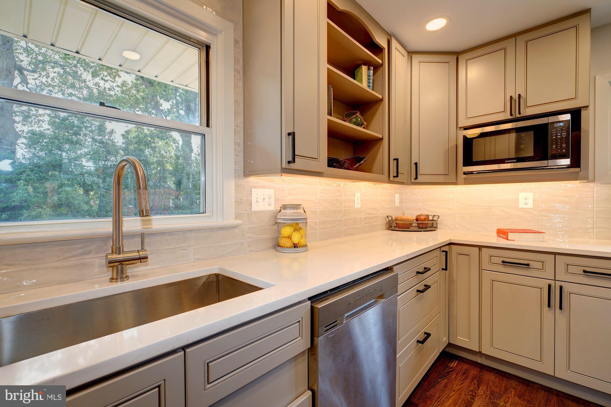 BELLE HAVEN - Residential