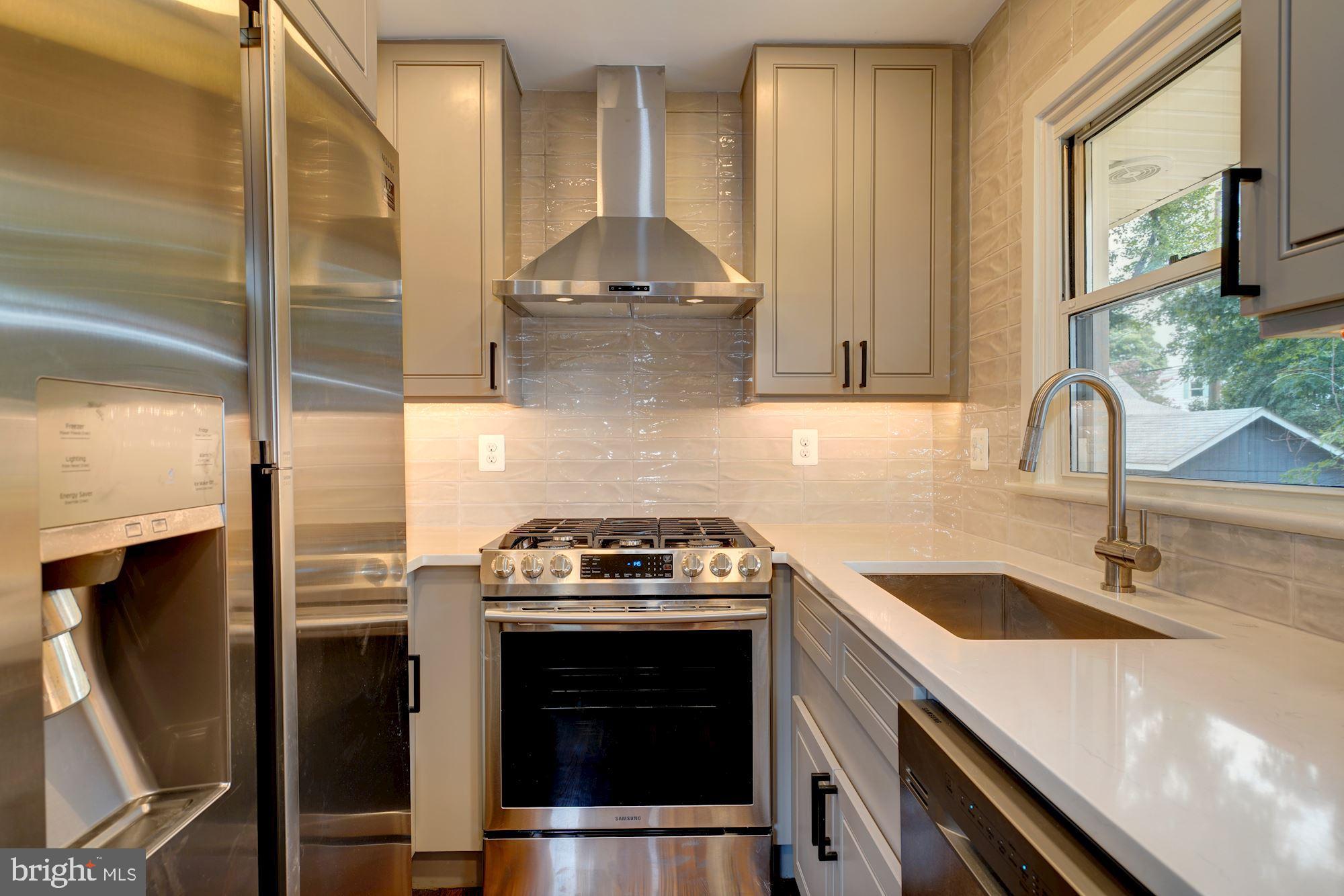 BELLE HAVEN - Residential