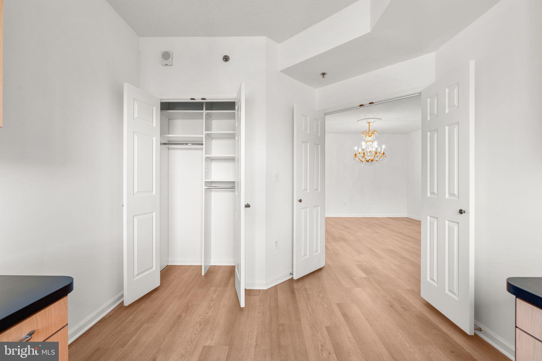 CREEKSIDE AT LEISURE WORLD - Residential