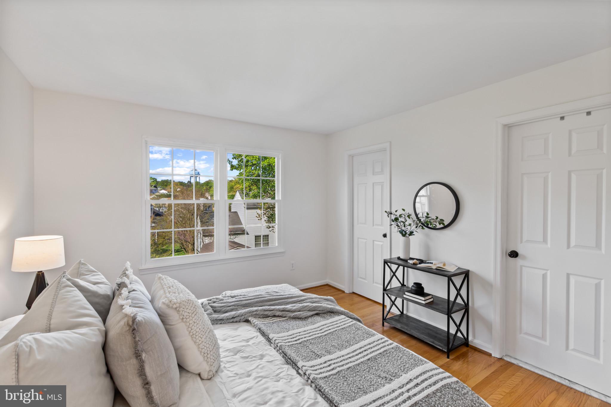 THE PROVINCES - Residential