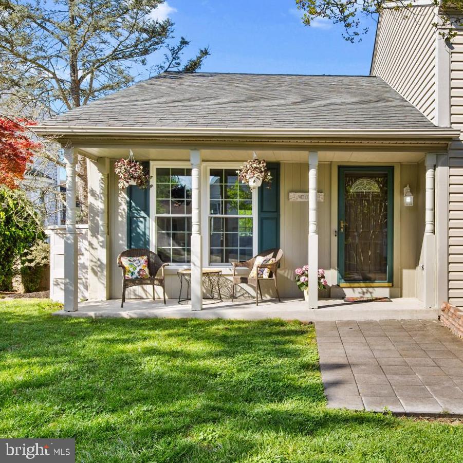 THE PROVINCES - Residential