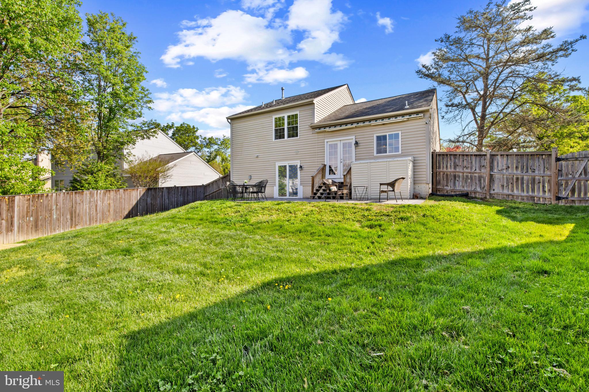 THE PROVINCES - Residential