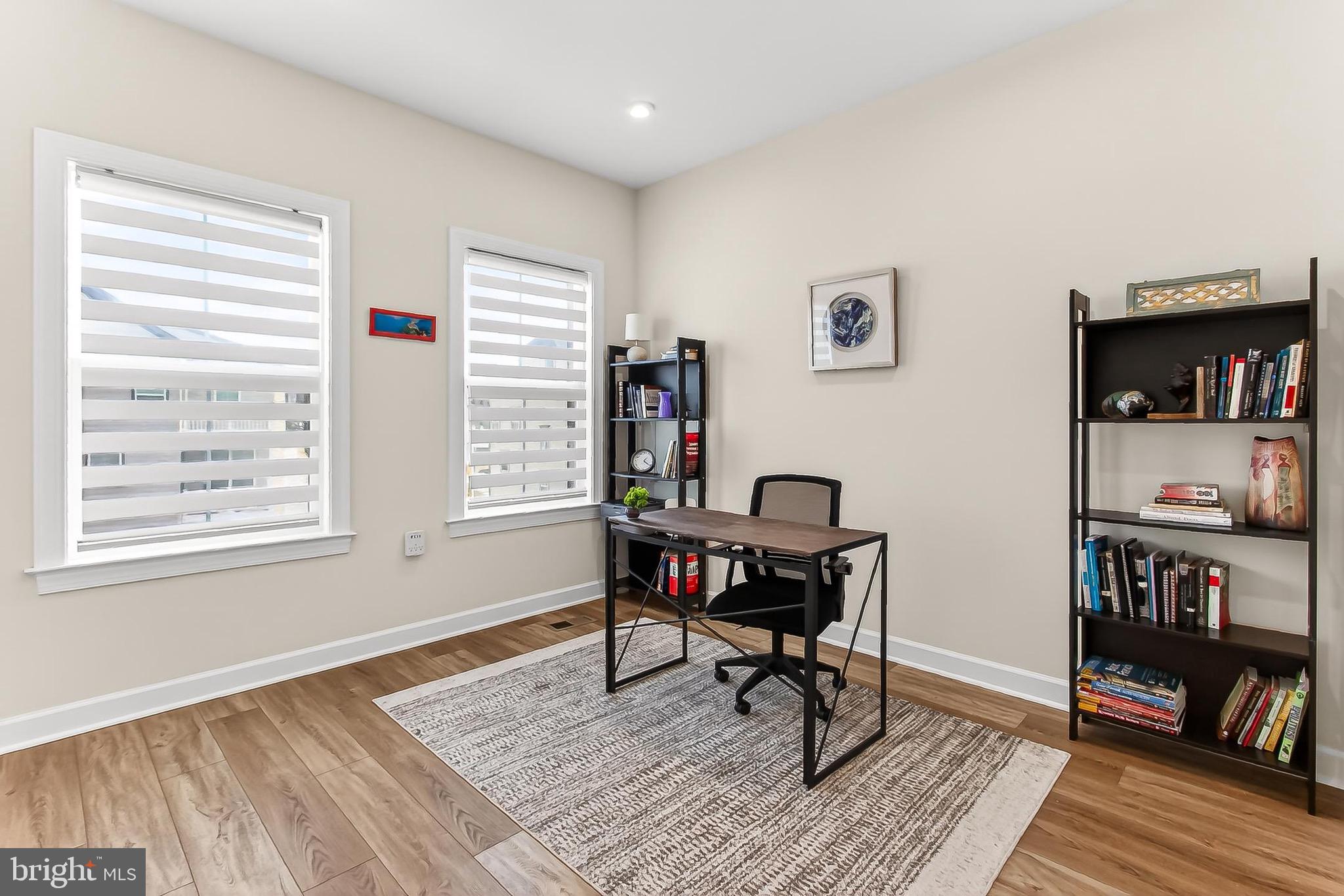 PENDER OAKS - Residential