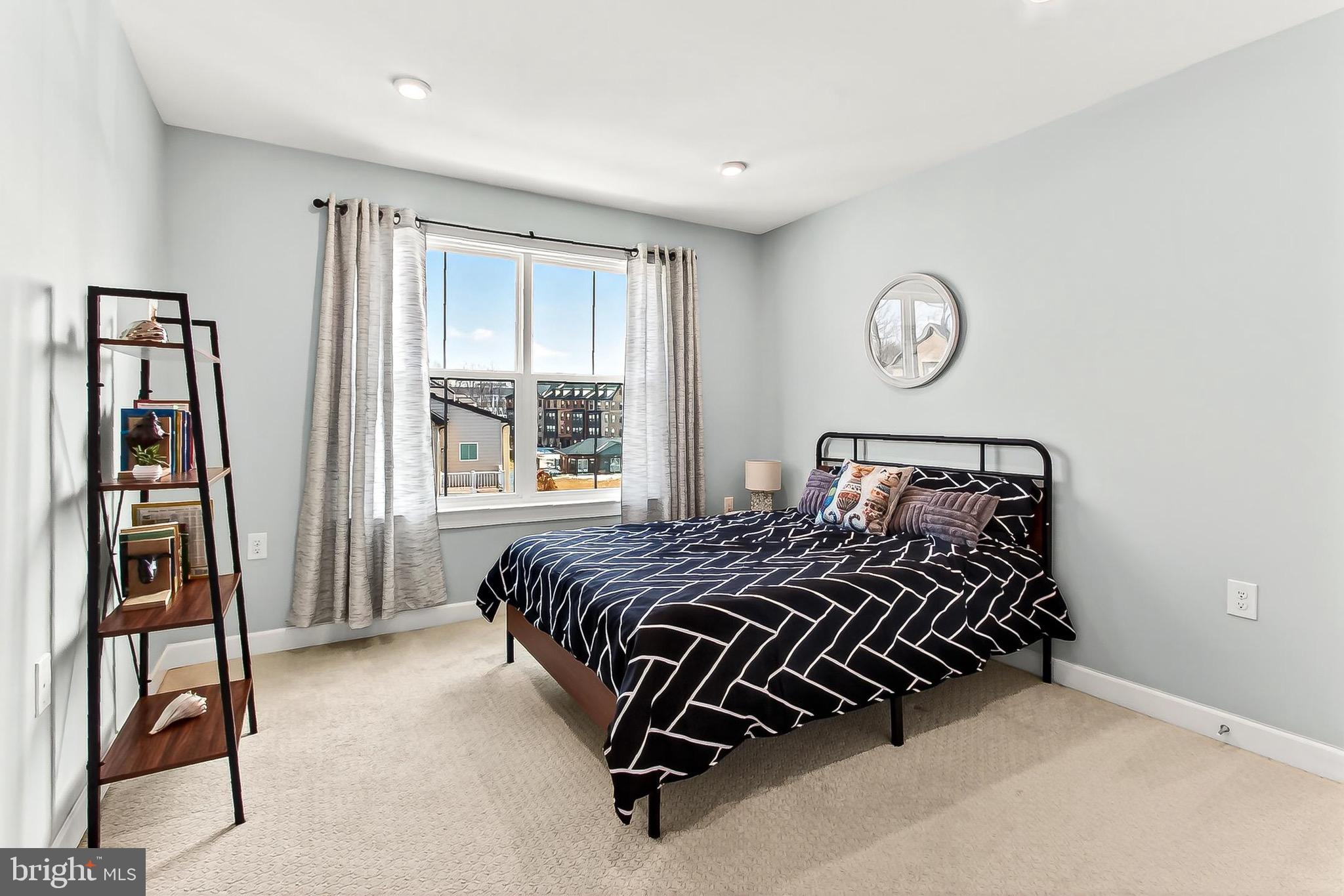 PENDER OAKS - Residential