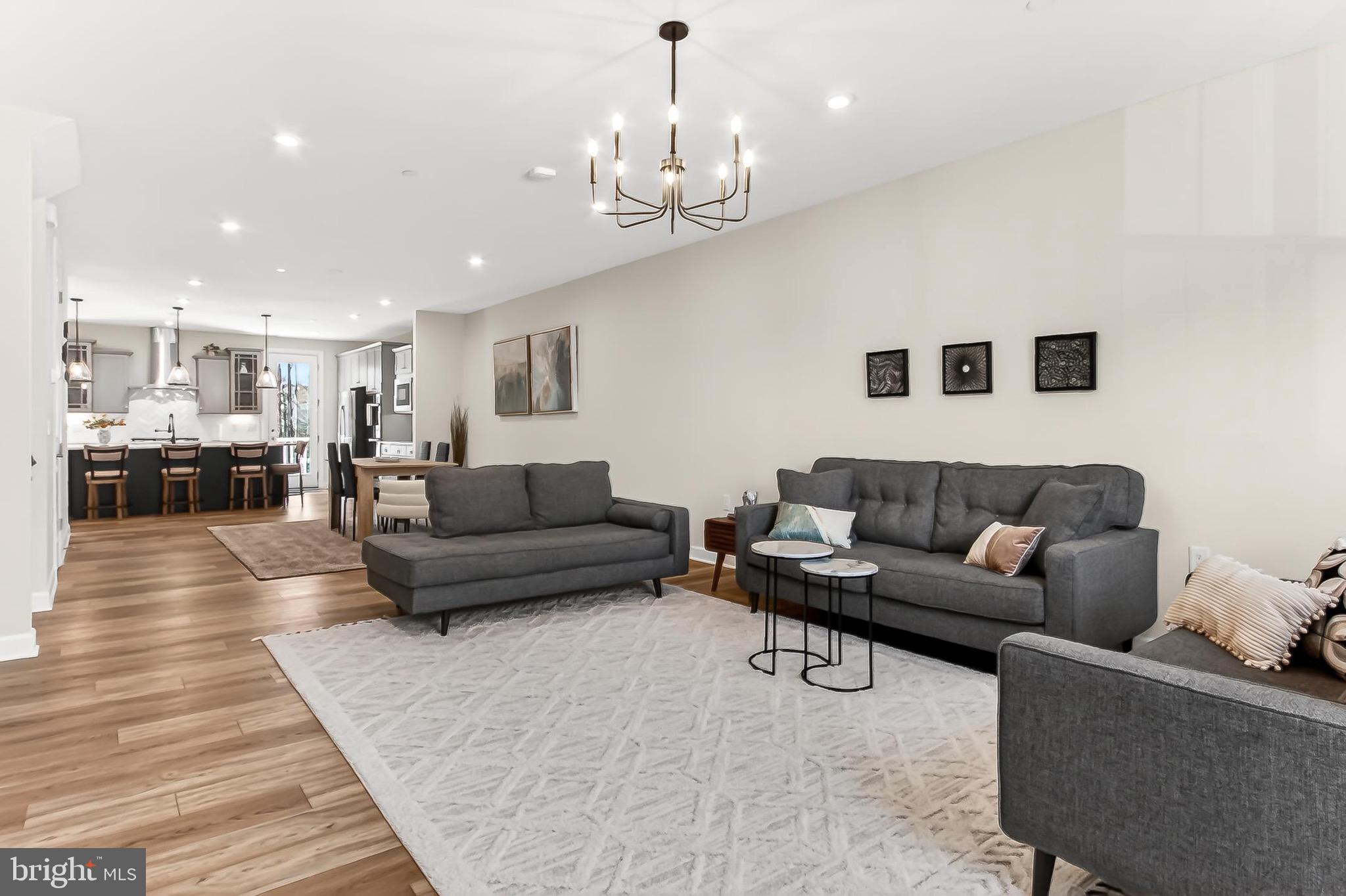 PENDER OAKS - Residential