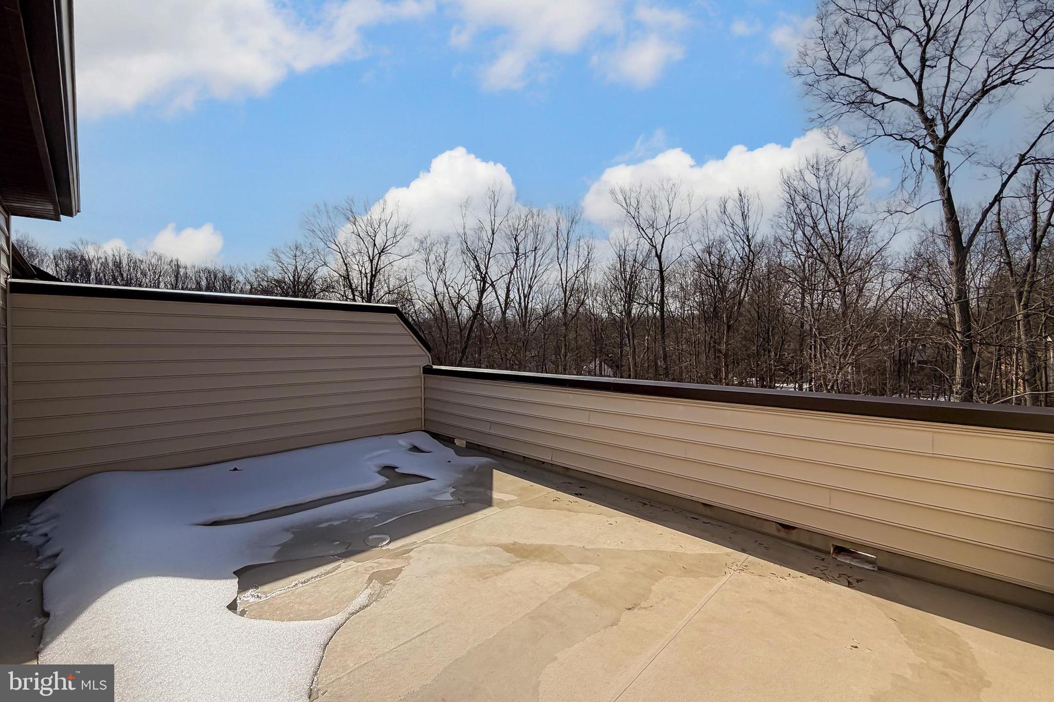 PENDER OAKS - Residential