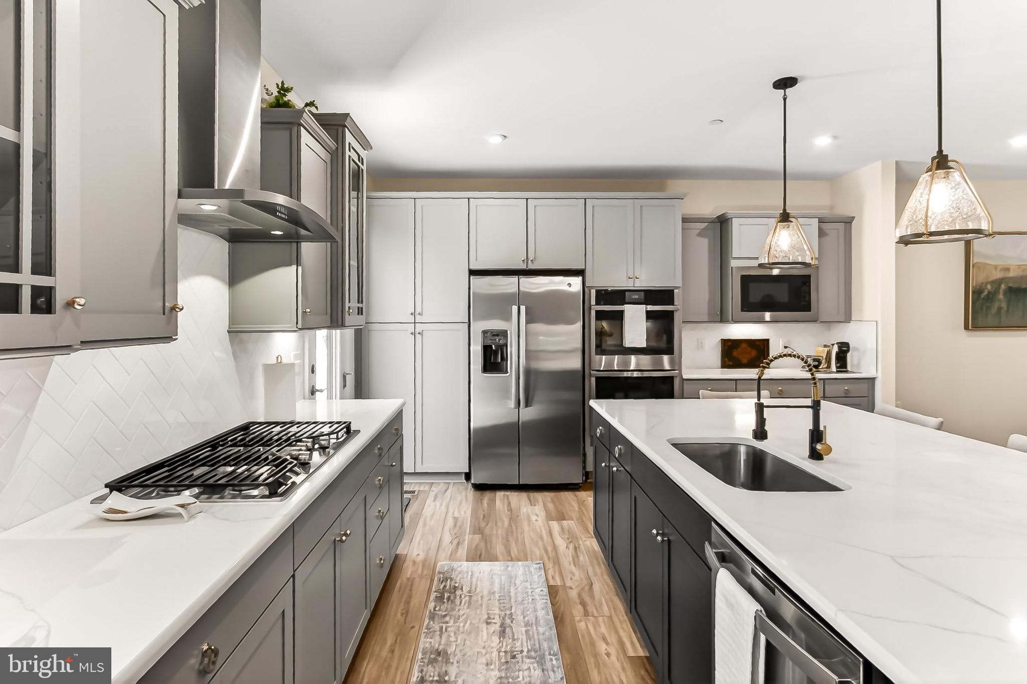 PENDER OAKS - Residential