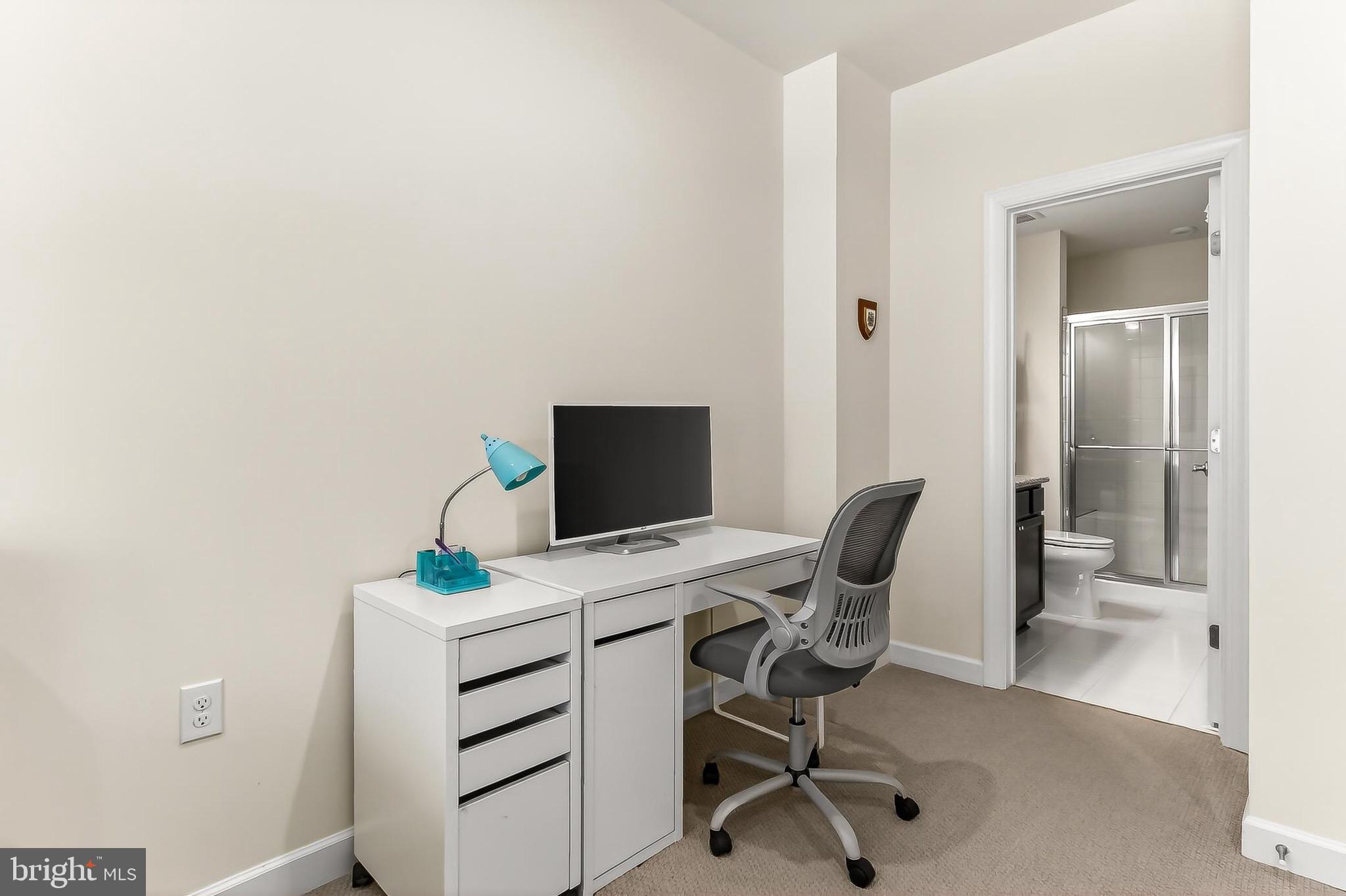 PENDER OAKS - Residential