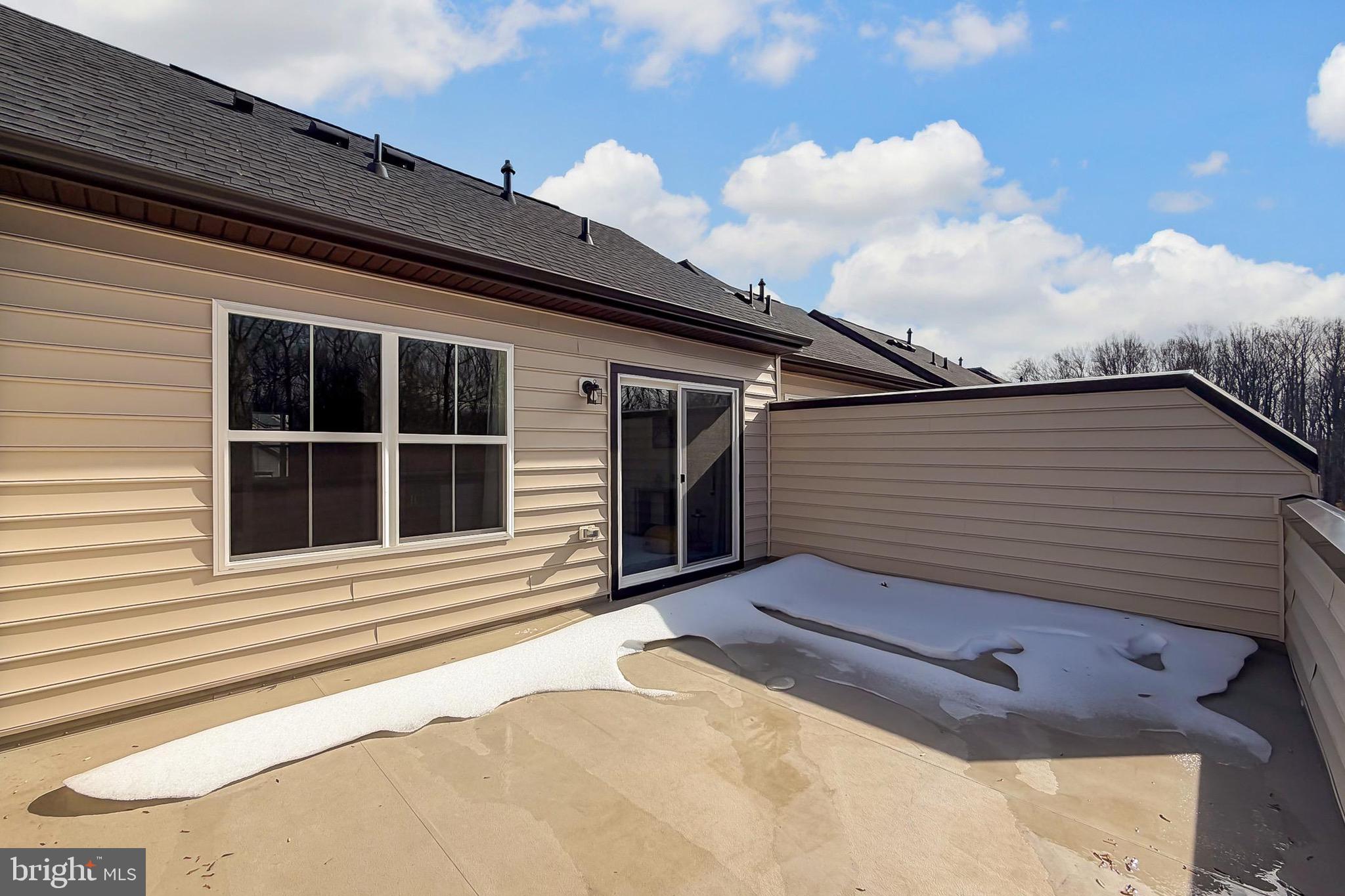 PENDER OAKS - Residential