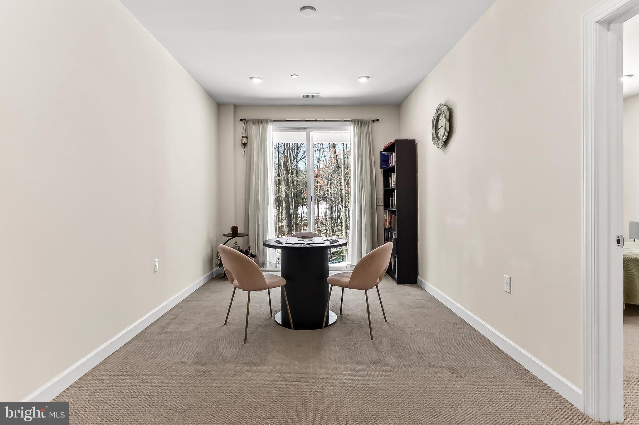 PENDER OAKS - Residential