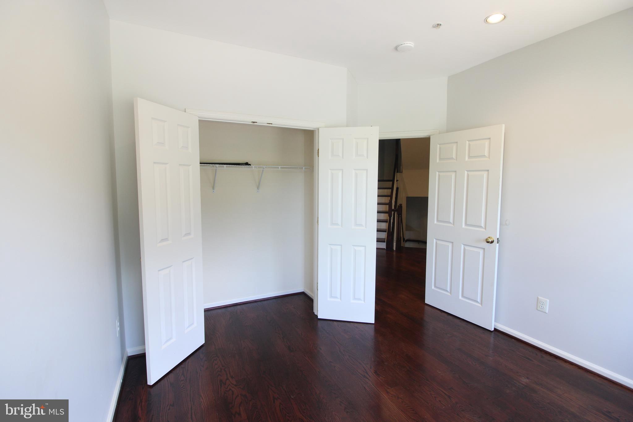 KINGSTOWNE - Residential Lease