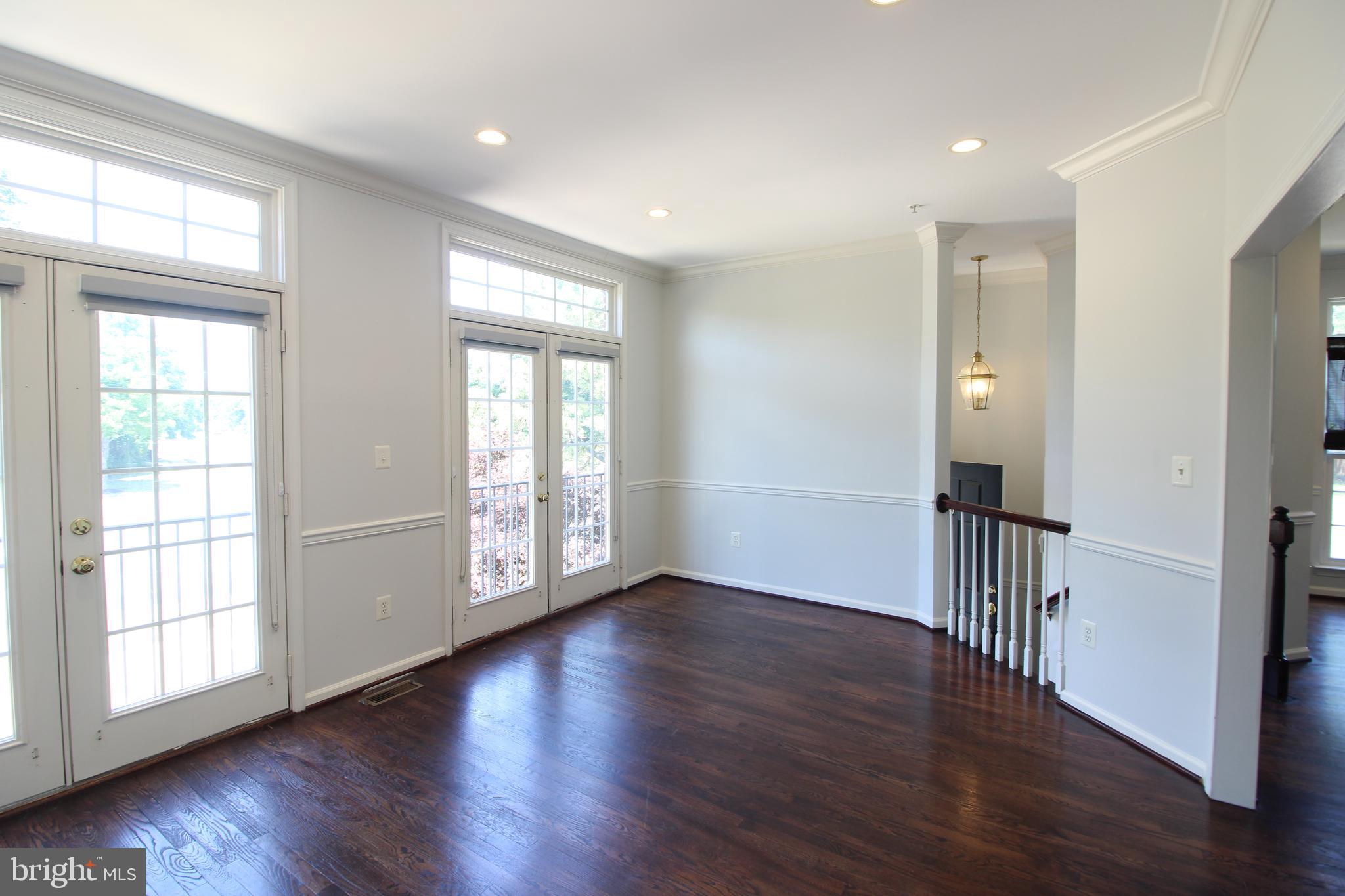 KINGSTOWNE - Residential Lease