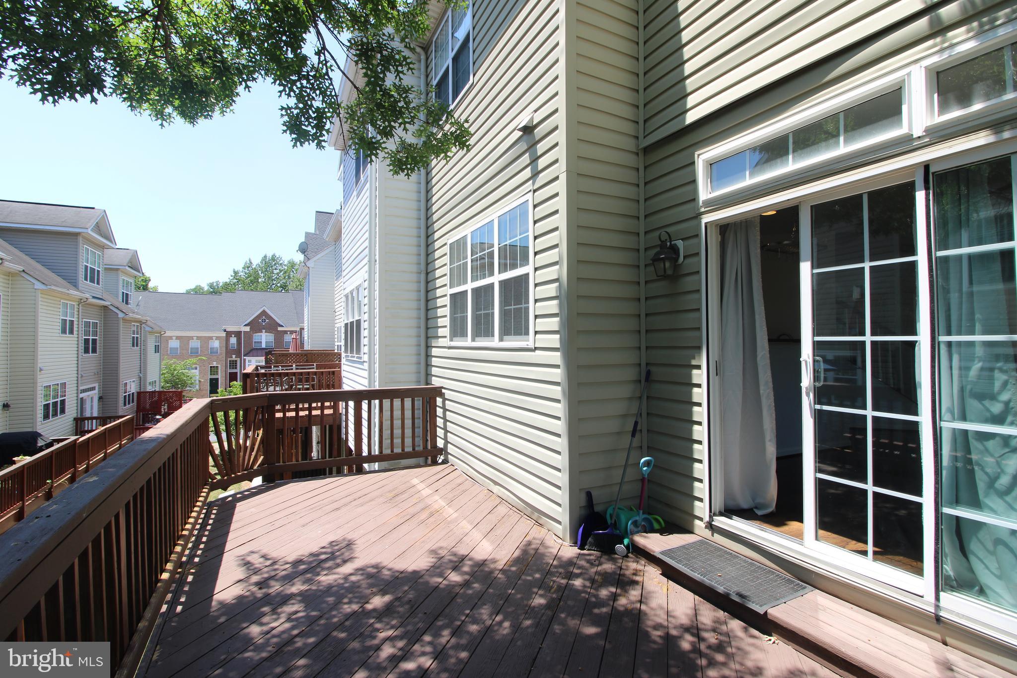 KINGSTOWNE - Residential Lease