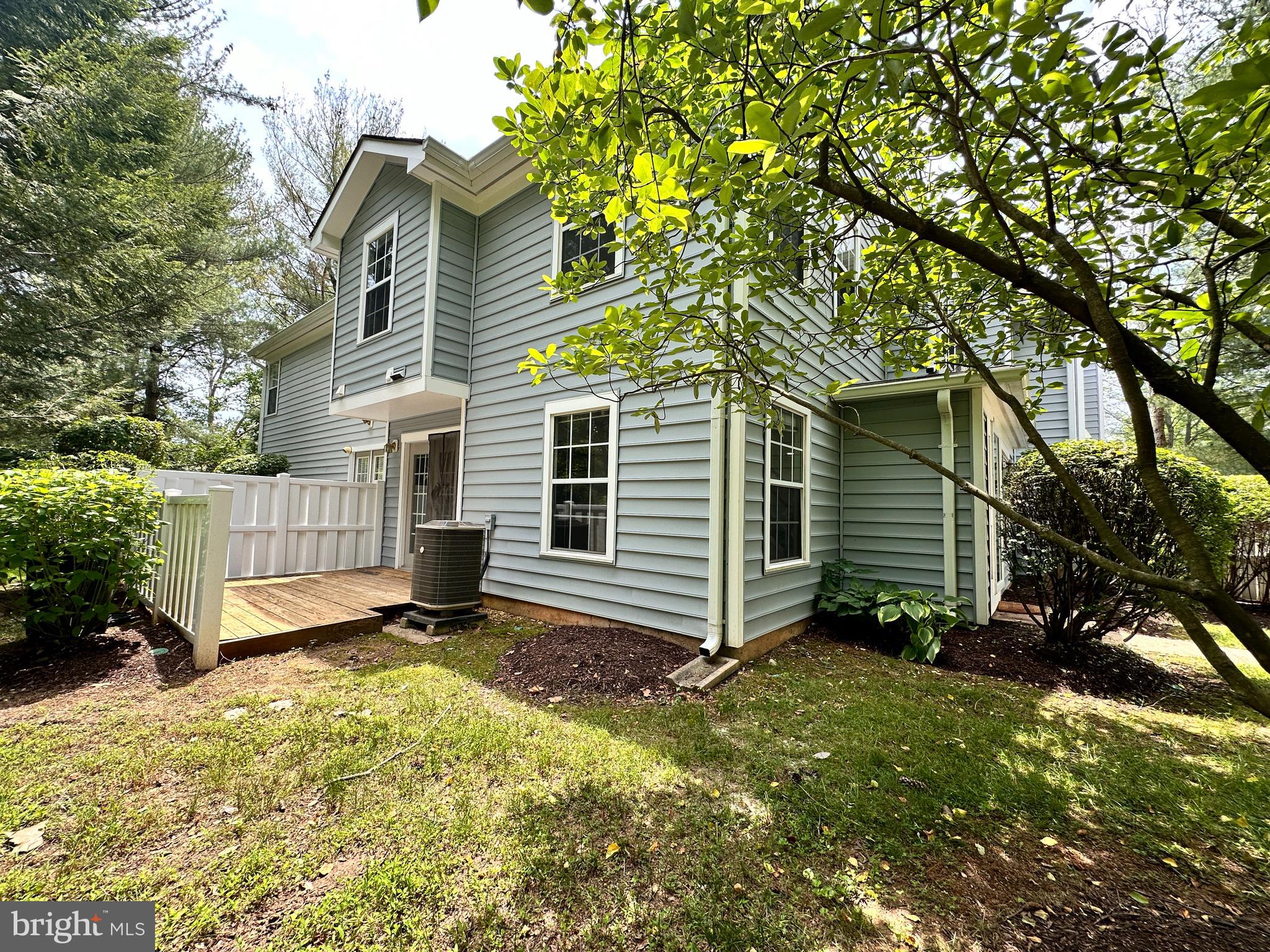 MANCHESTER FARM - Residential Lease