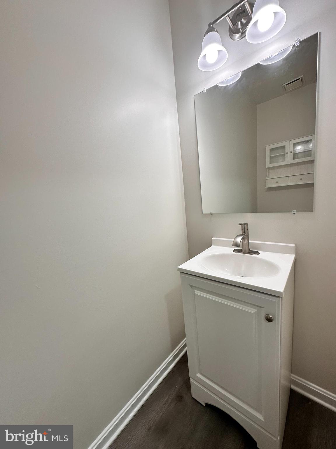 MANCHESTER FARM - Residential Lease