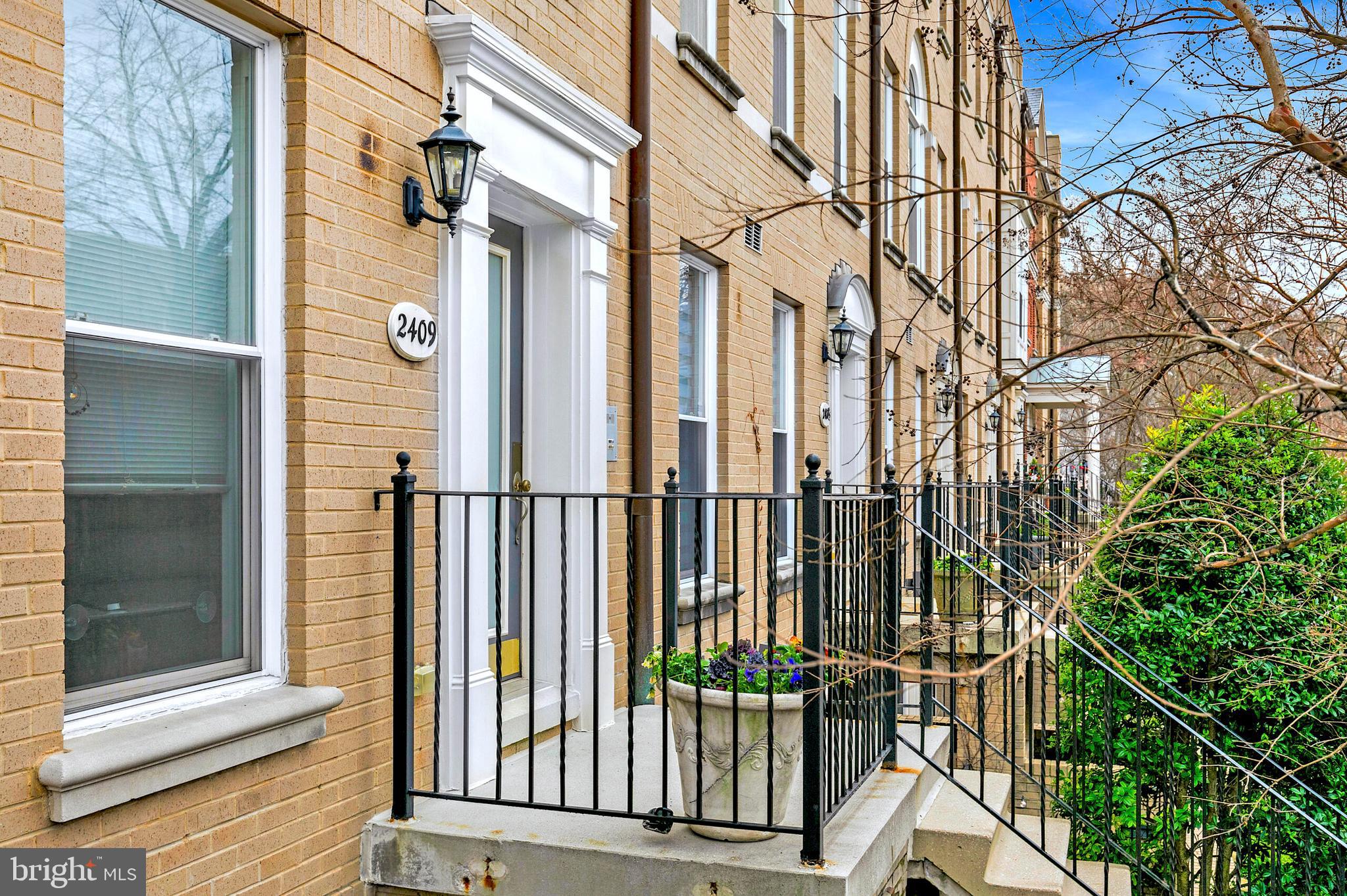 2409 20TH STREET NW 1093