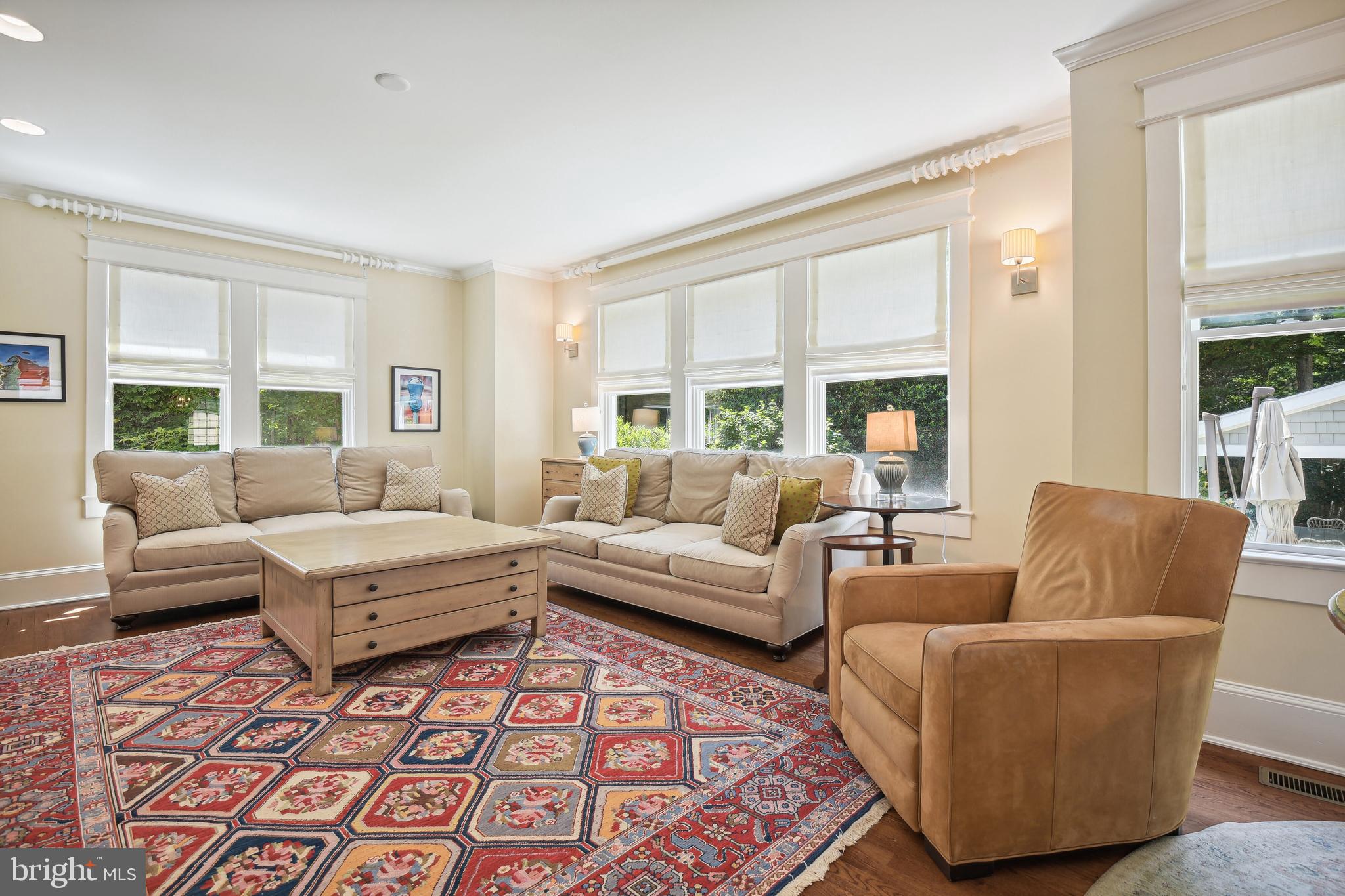 CHEVY CHASE - Residential