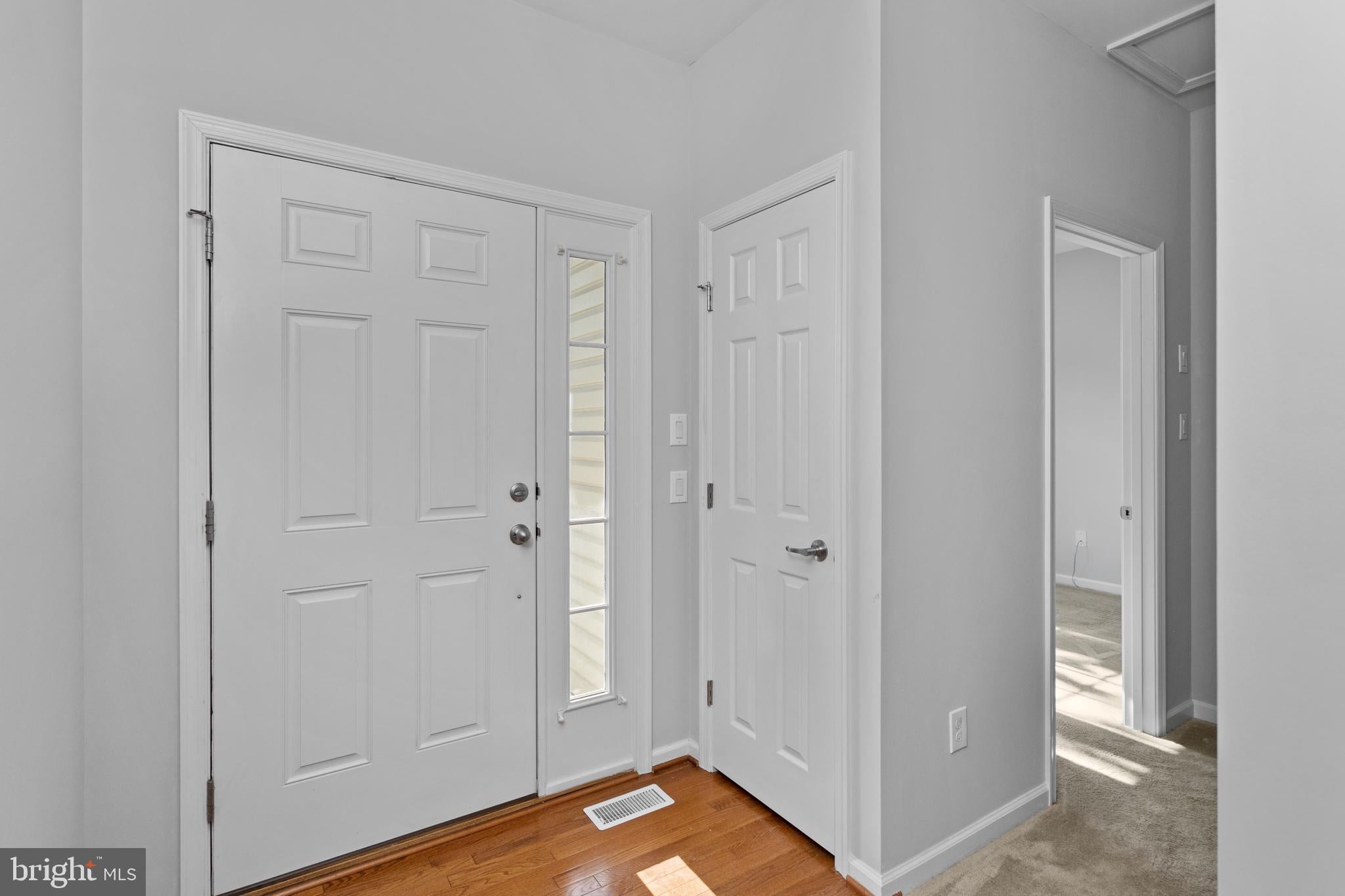 21 APPLEGATE DRIVE