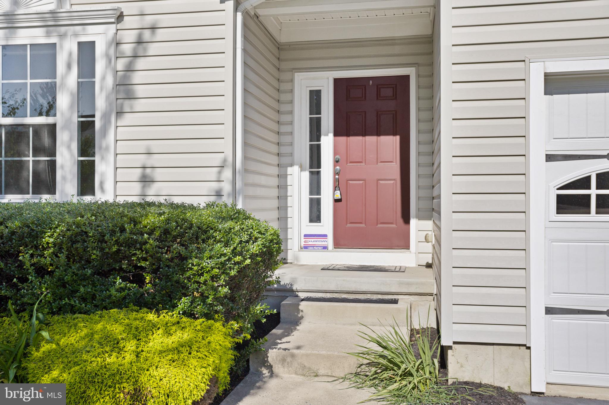 21 APPLEGATE DRIVE
