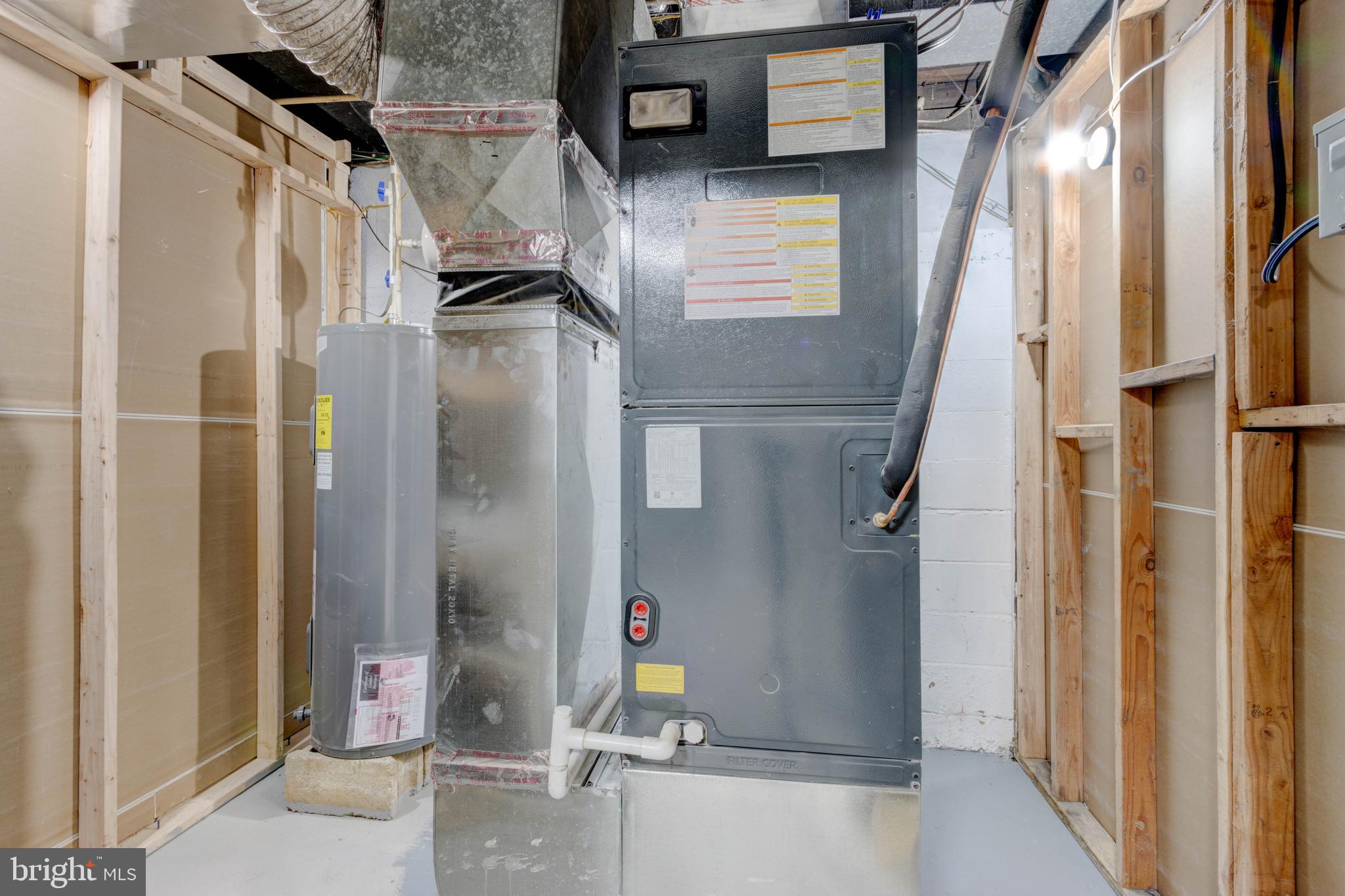 WHITE MARSH - Residential