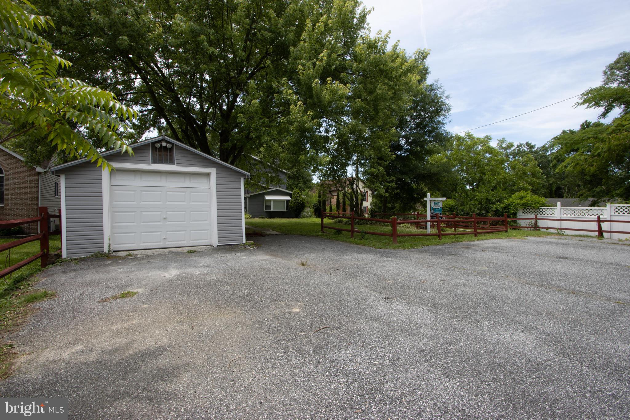 WHITE MARSH - Residential