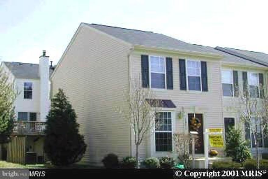 Great end unit townhome in convenient Devils Reach location!  3 finished levels, 3 bedrooms, 2.5 baths, 2 bedrooms up and a bedroom in basement ( not to code) has full closet. Newer paint throughout, ceiling fans, trash and water are included in rent, 2 assigned parking spaces, close to commuter lot, 95, transportation, schools, shopping, restaurants, parks and more!! This is a good one!!