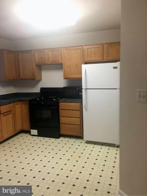 DEVILS REACH CONDOS - Residential Lease