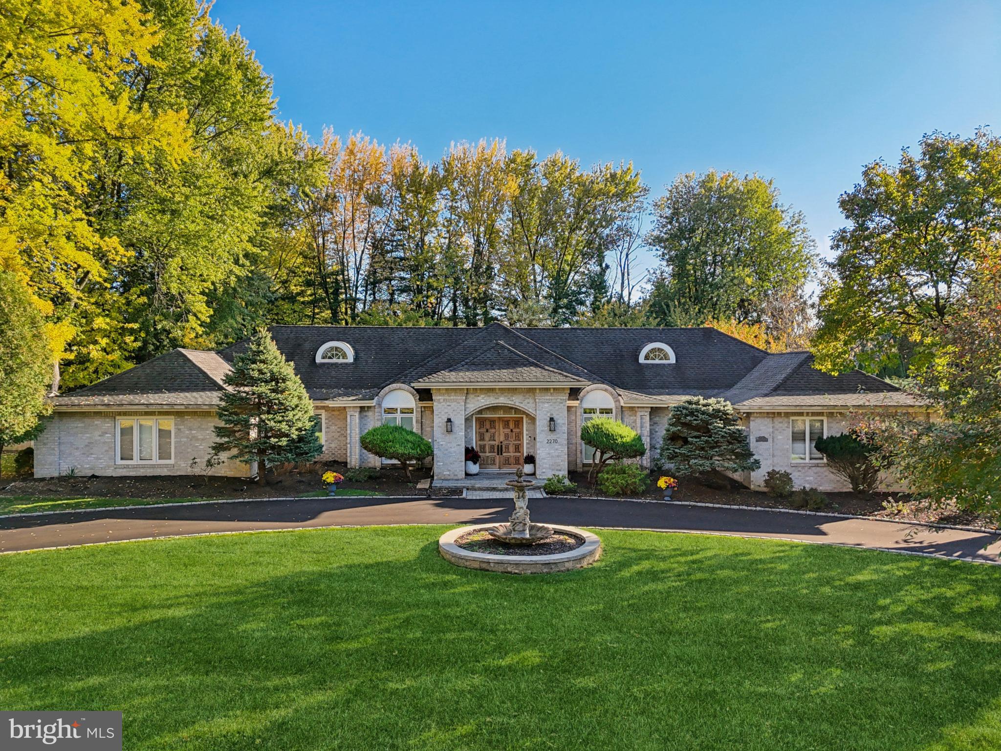 ROBIN HOOD - Residential