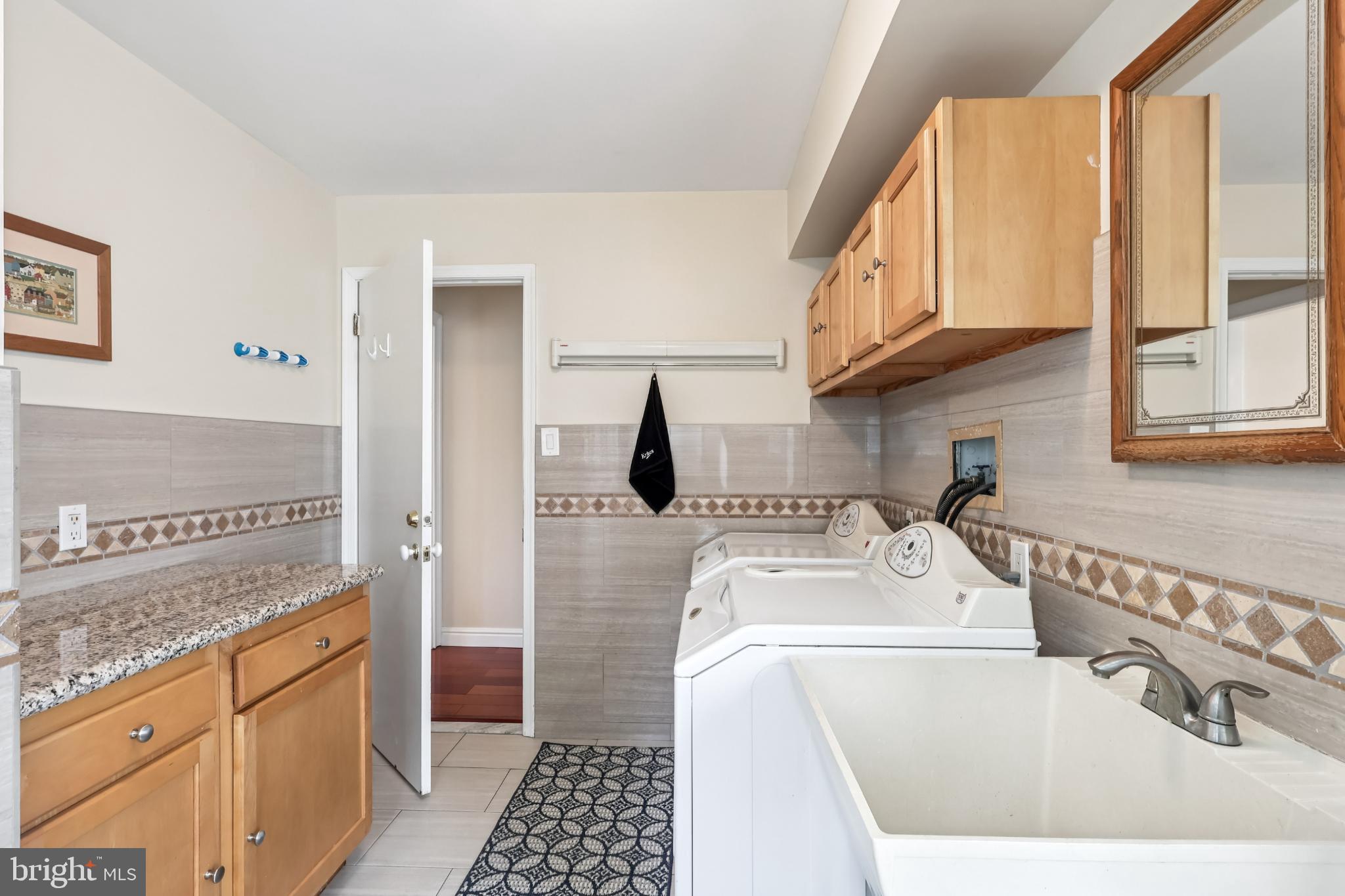 ROBIN HOOD - Residential