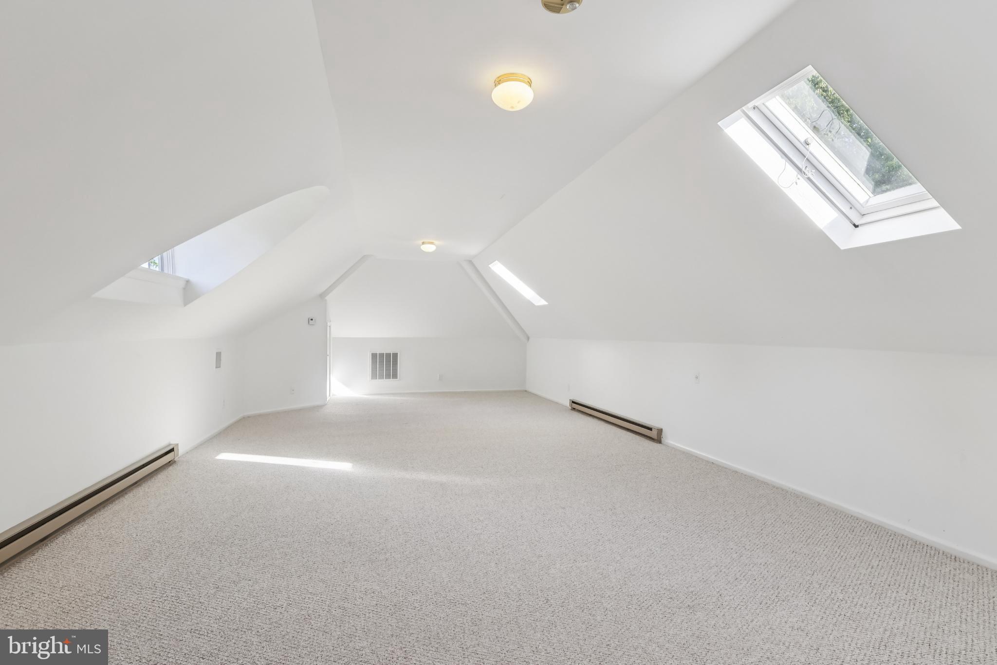 ROBIN HOOD - Residential