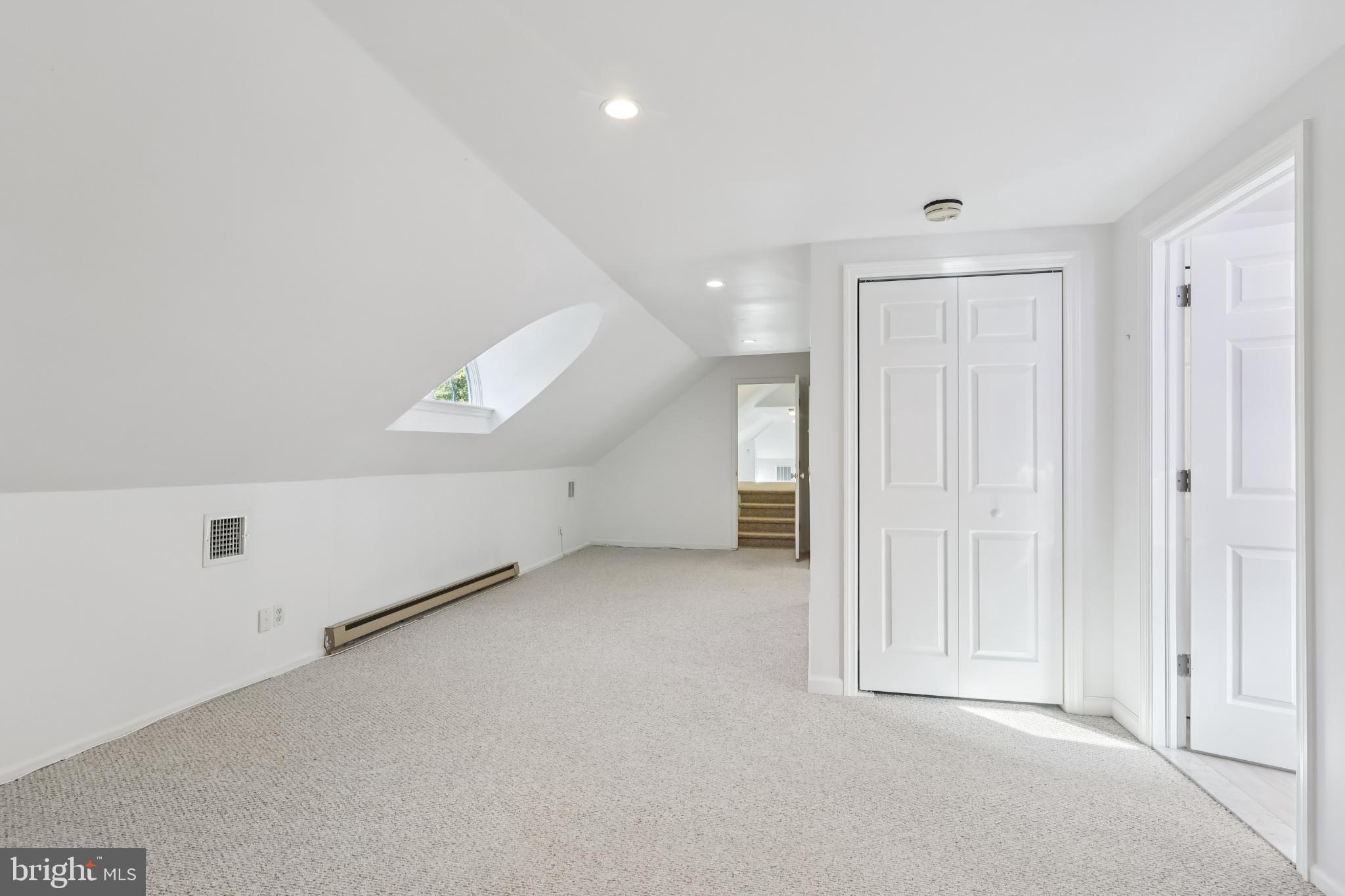 ROBIN HOOD - Residential