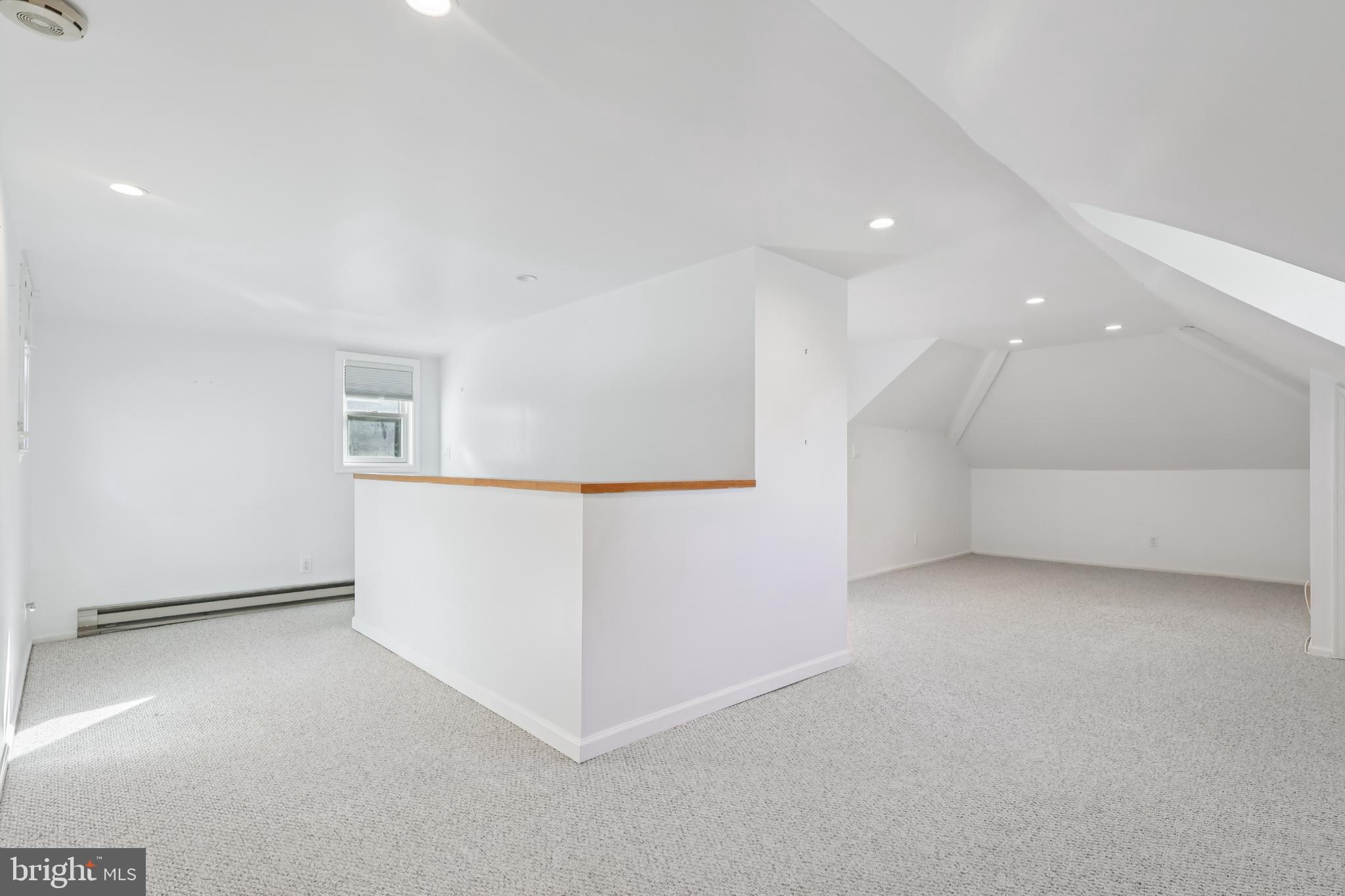 ROBIN HOOD - Residential