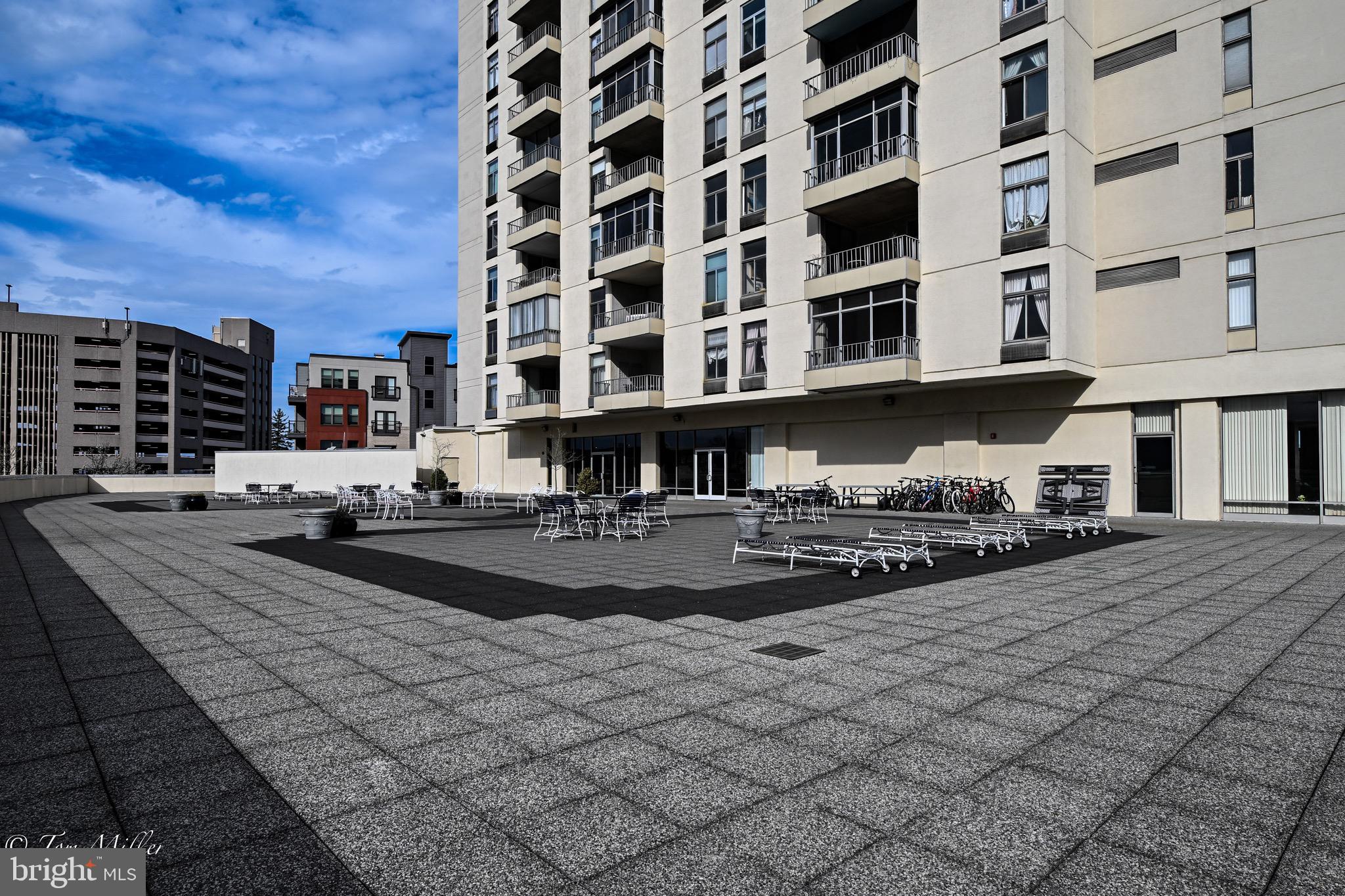 TOWSON - Residential