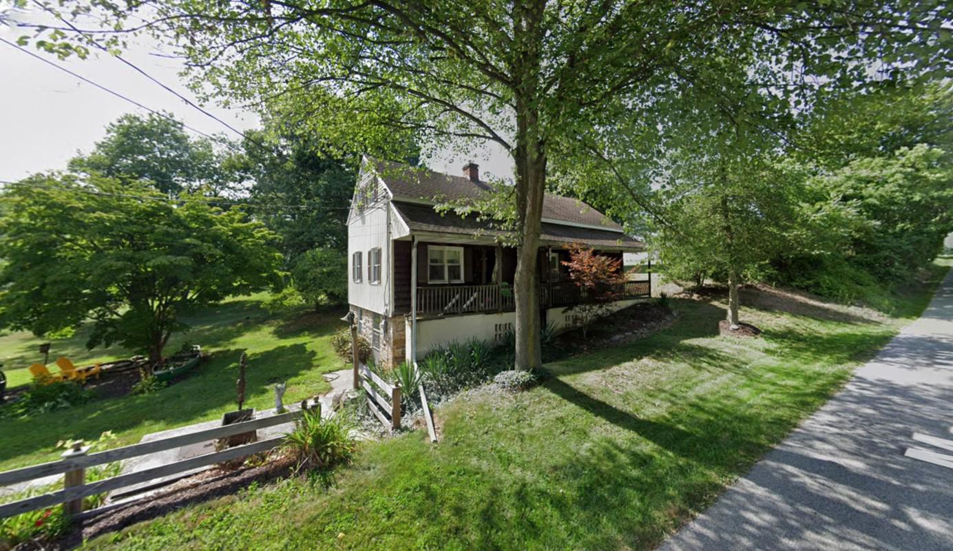 886 MENGES MILLS ROAD