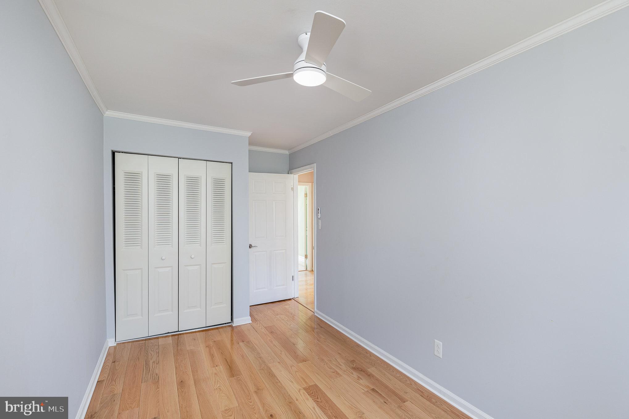 OLDE GREENWICH - Residential