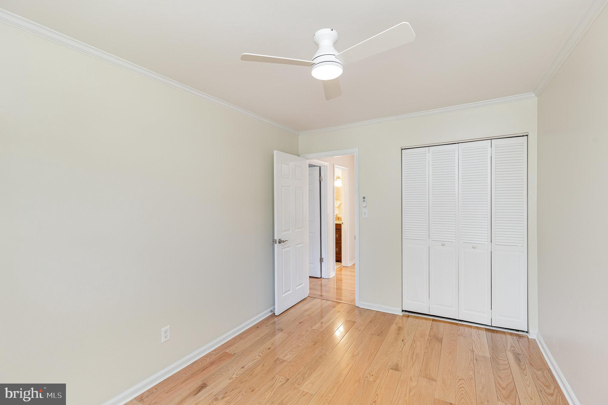 OLDE GREENWICH - Residential